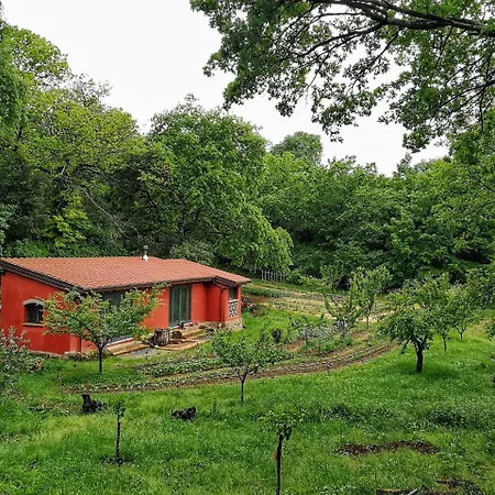 בית חווה Podere Santa Rita *