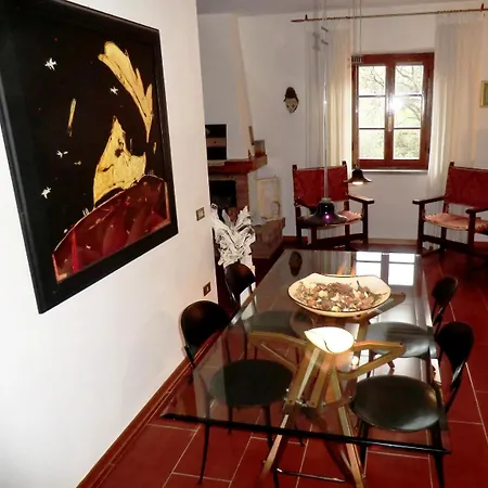 Agriturismo Podere Santa Rita Farm stay *